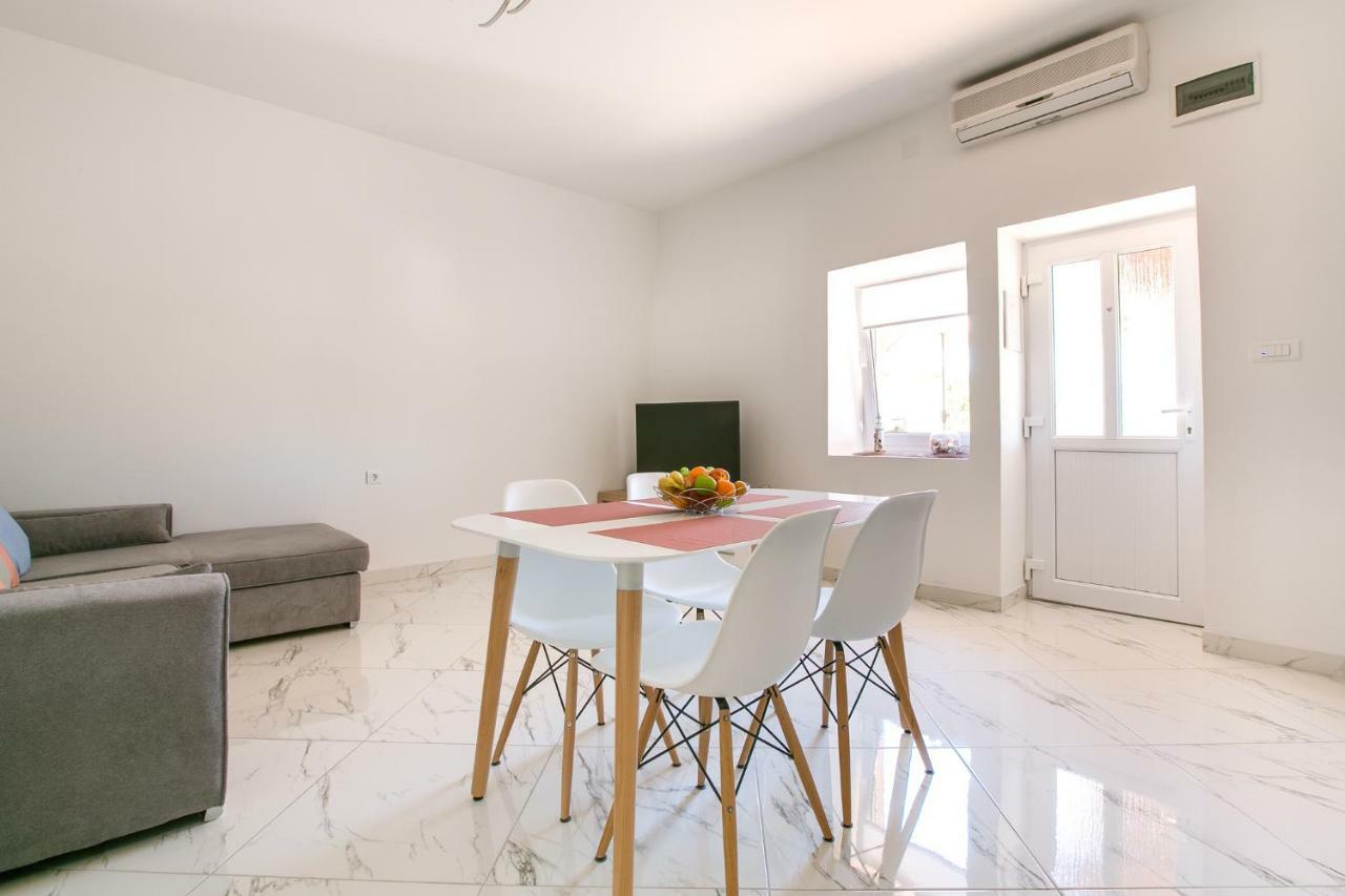 PUY Apartment Maja מראה חיצוני תמונה